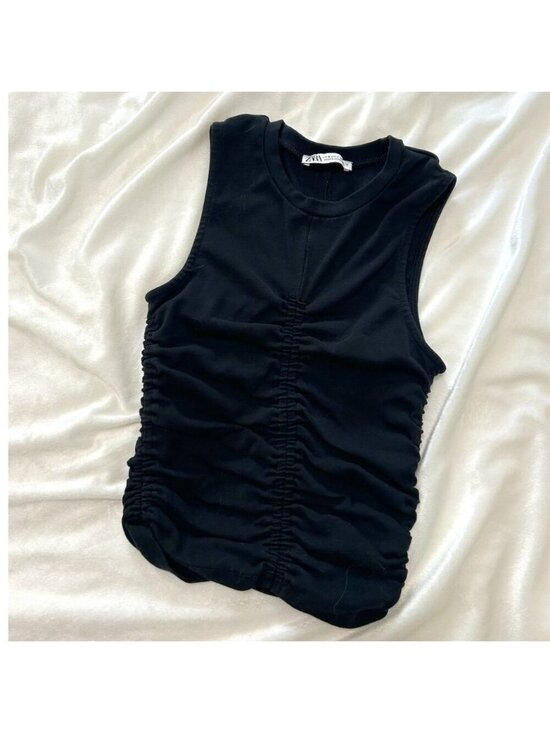 Tops - runched crop top